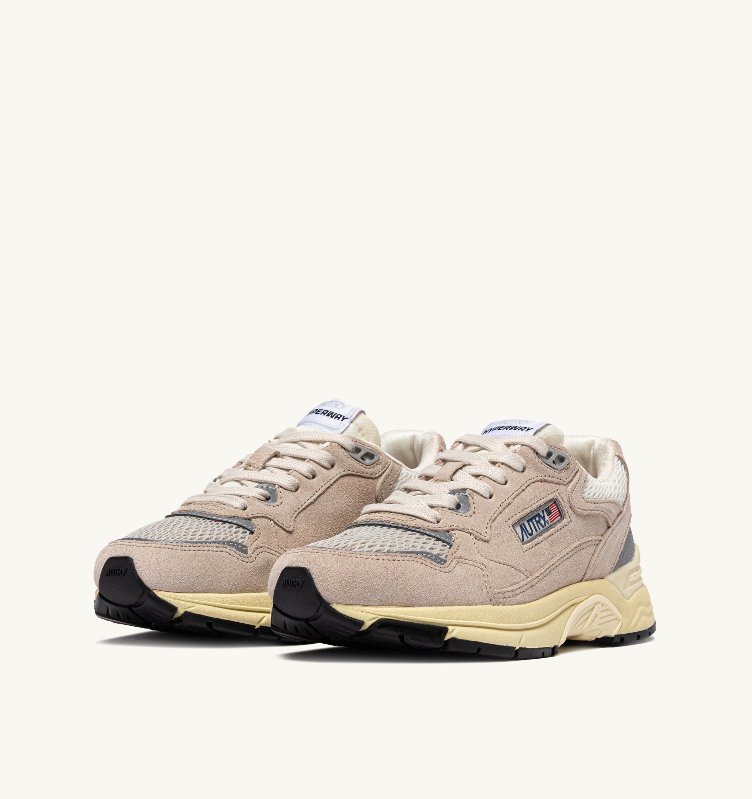 AUTRY Women Hyperway UM03 - Mesh/Wildleder sand/silver