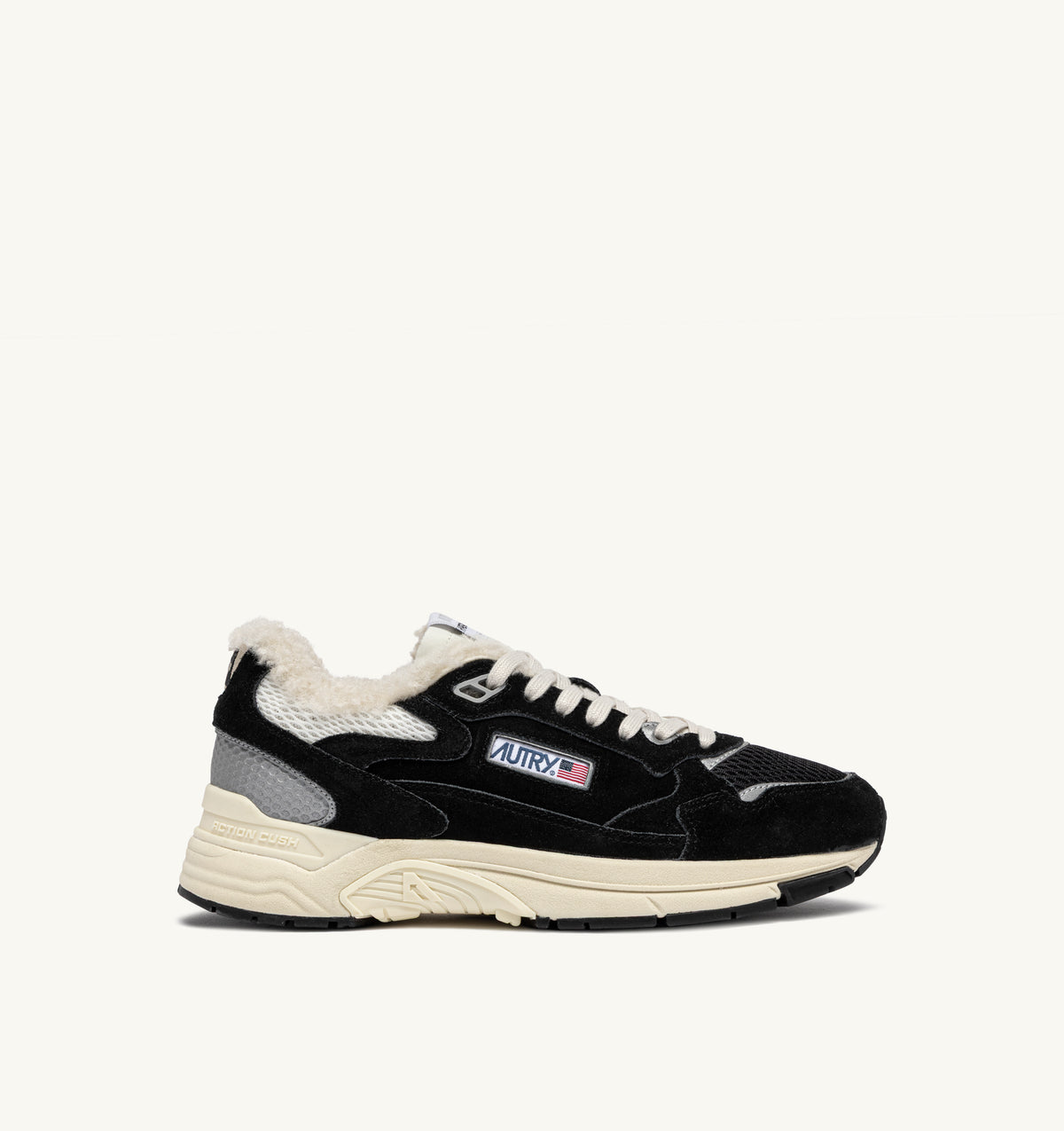 AUTRY Women Hyperway UM23 - Suede/Sherling Black/Silver