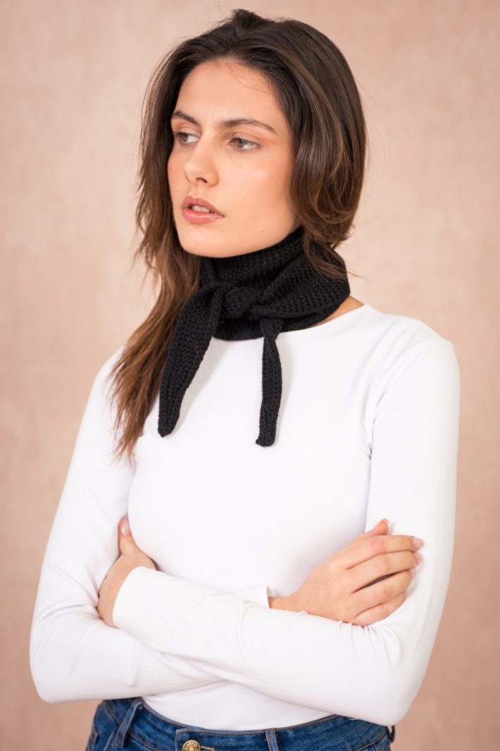 Sophie Scarf - black
